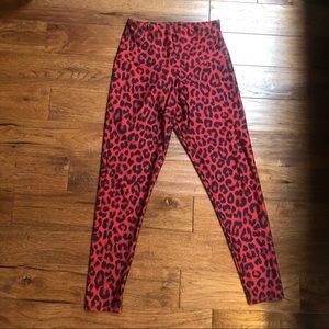 HW Onzie Leggings